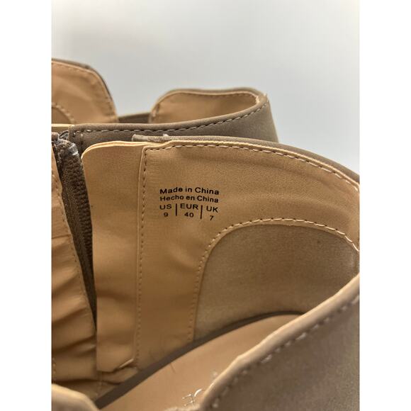 Market & Spruce Taupe Peep Toe Booties‎ Size 9 Faux Suede Zip Block Heel Shoes - Picture 10 of 14